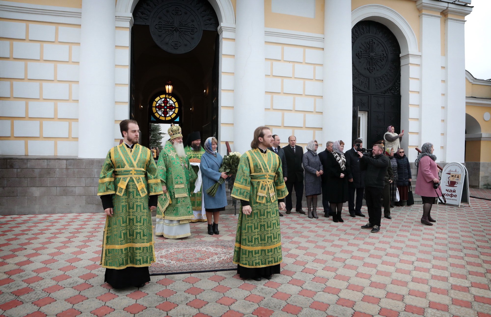 Покровский храм Высоцкого монастыря