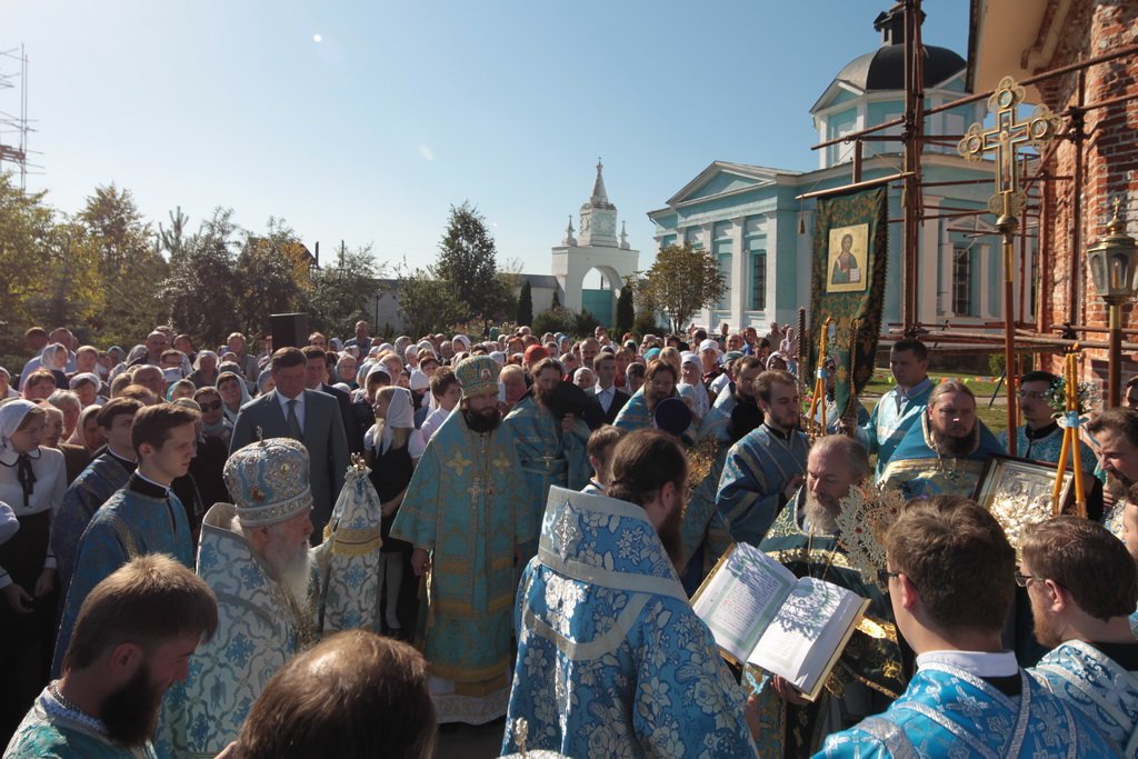 Праздник в монастыре