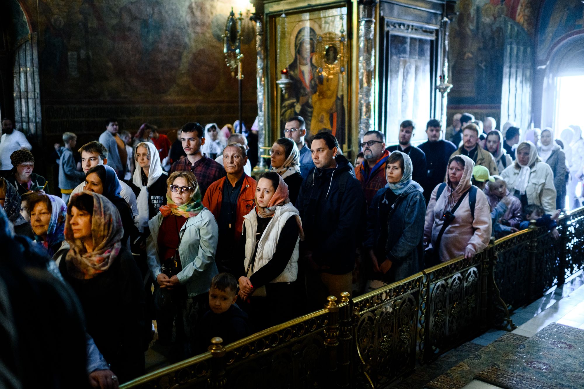 Прихожане. Паломничество. Группа прихожан Свято Троицкого храма. Троицкий храм Пушкино Всецарица.