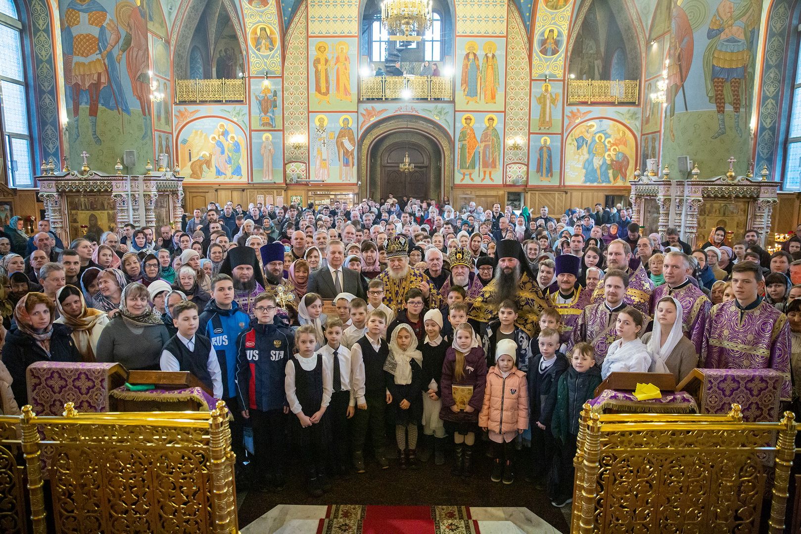 Троицкое богослужение. Богослужение Троицкого собора в городе Щелково.