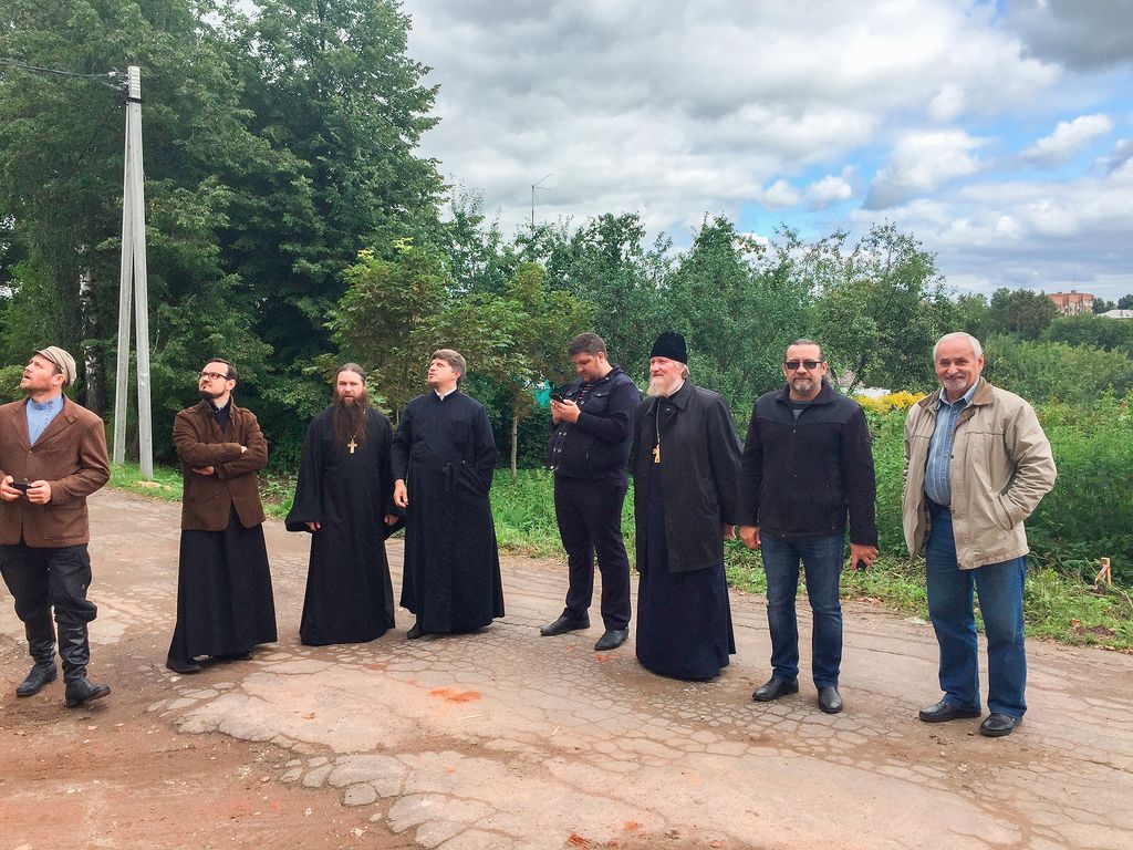 Погода село ивановское. Село Ивановское Волоколамский район. Село Ивановское Волоколамский район храм. Церковь в селе Ивановское Волоколамский. Успенье Волоколамский район.