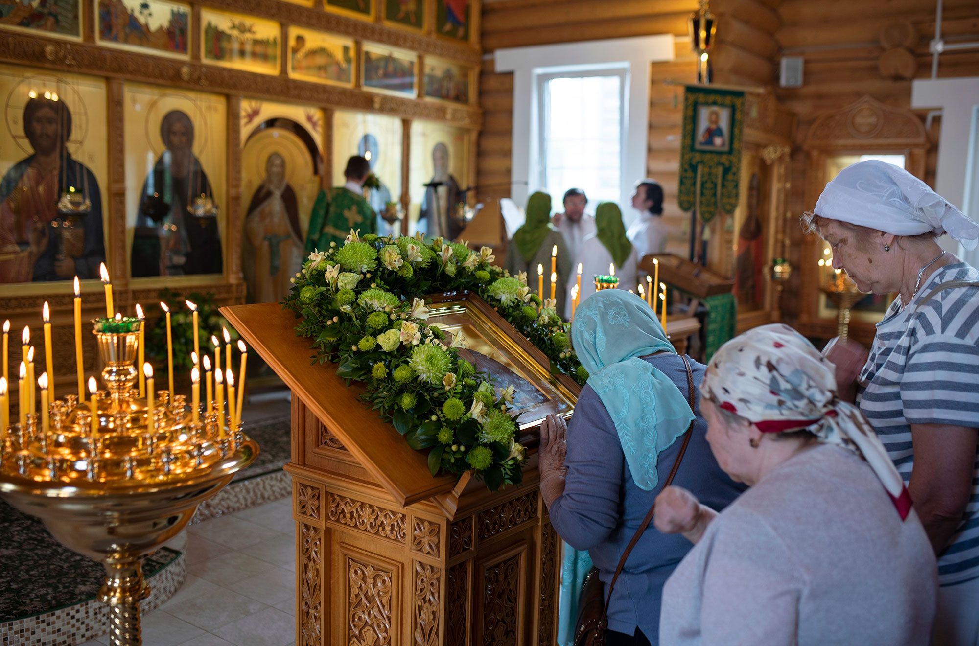 Королев елизаветинский храм расписание