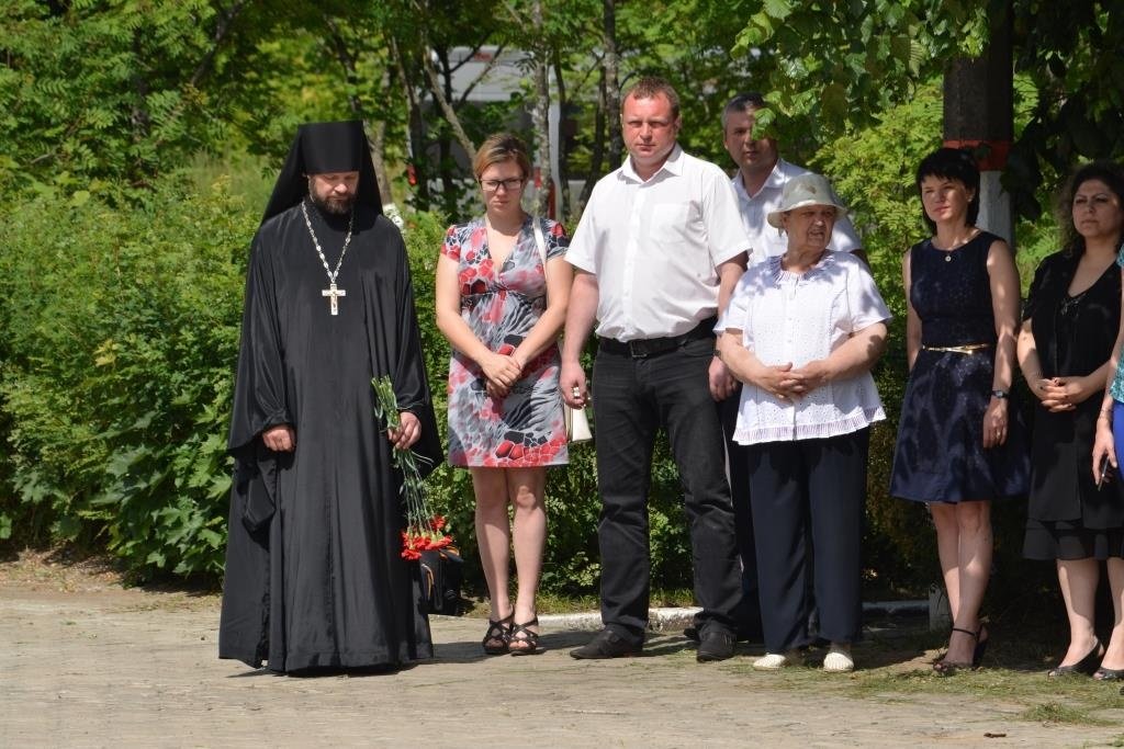 Дмитровский Погост школа