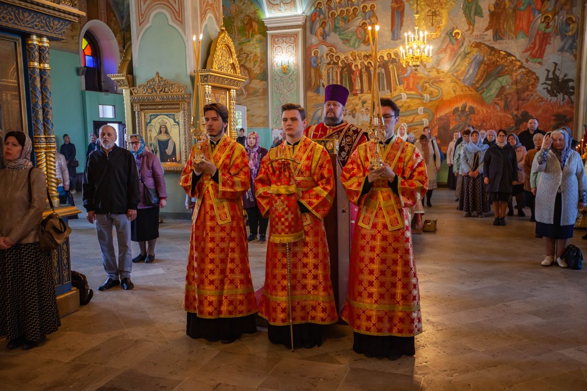 Ржевская епархия кафедральный собор Архиерейское богослужение