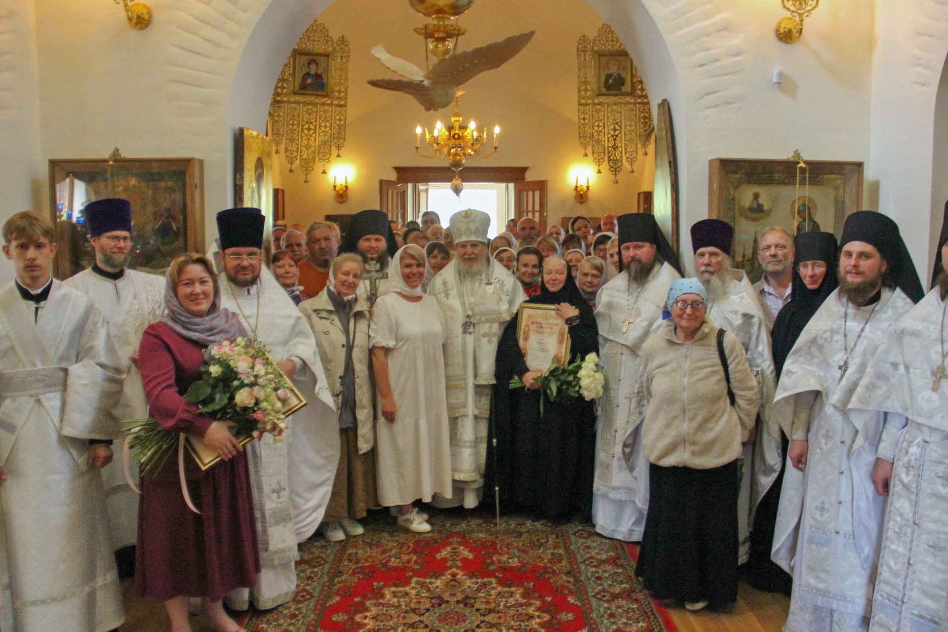 Церковь Покровская подворье