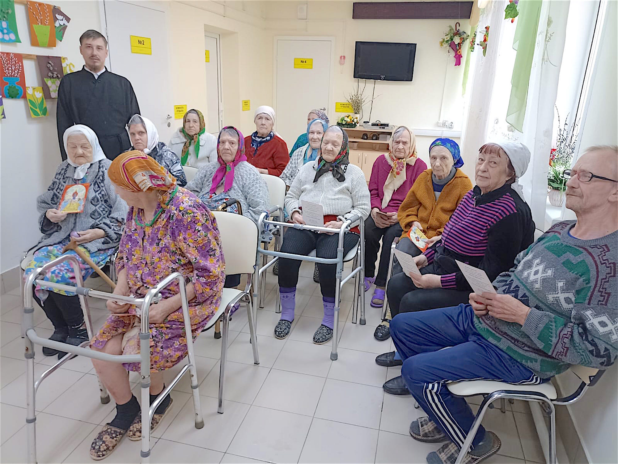 Посещение Отделения временного проживания граждан пожилого возраста и  инвалидов № 2 городского округа Луховицы 24.04.2023