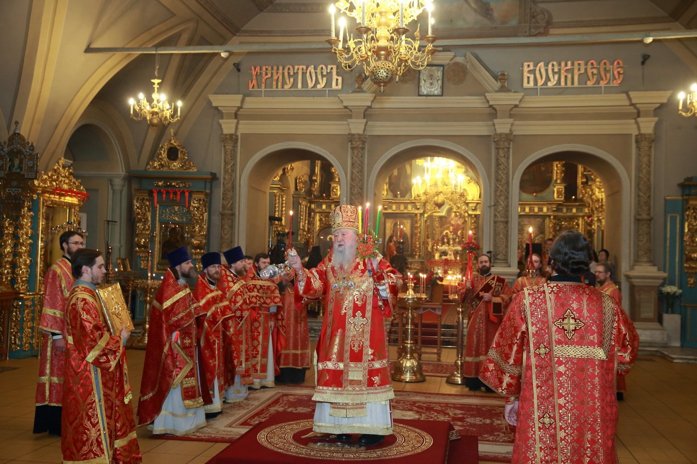 служба в православном храме