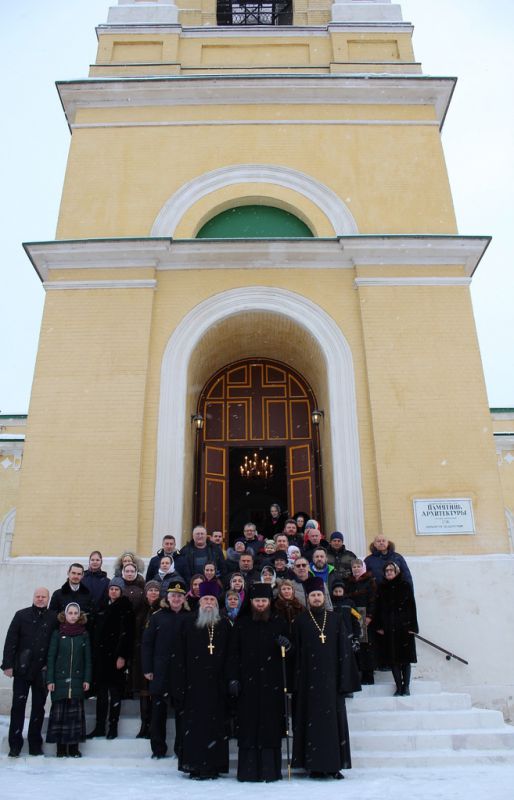 Никольского храма домодедово. Никольский храм Домодедово. Никольский храм село Домодедово. Село Домодедово храм. Настоятель Никольского храма в село Домодедово.