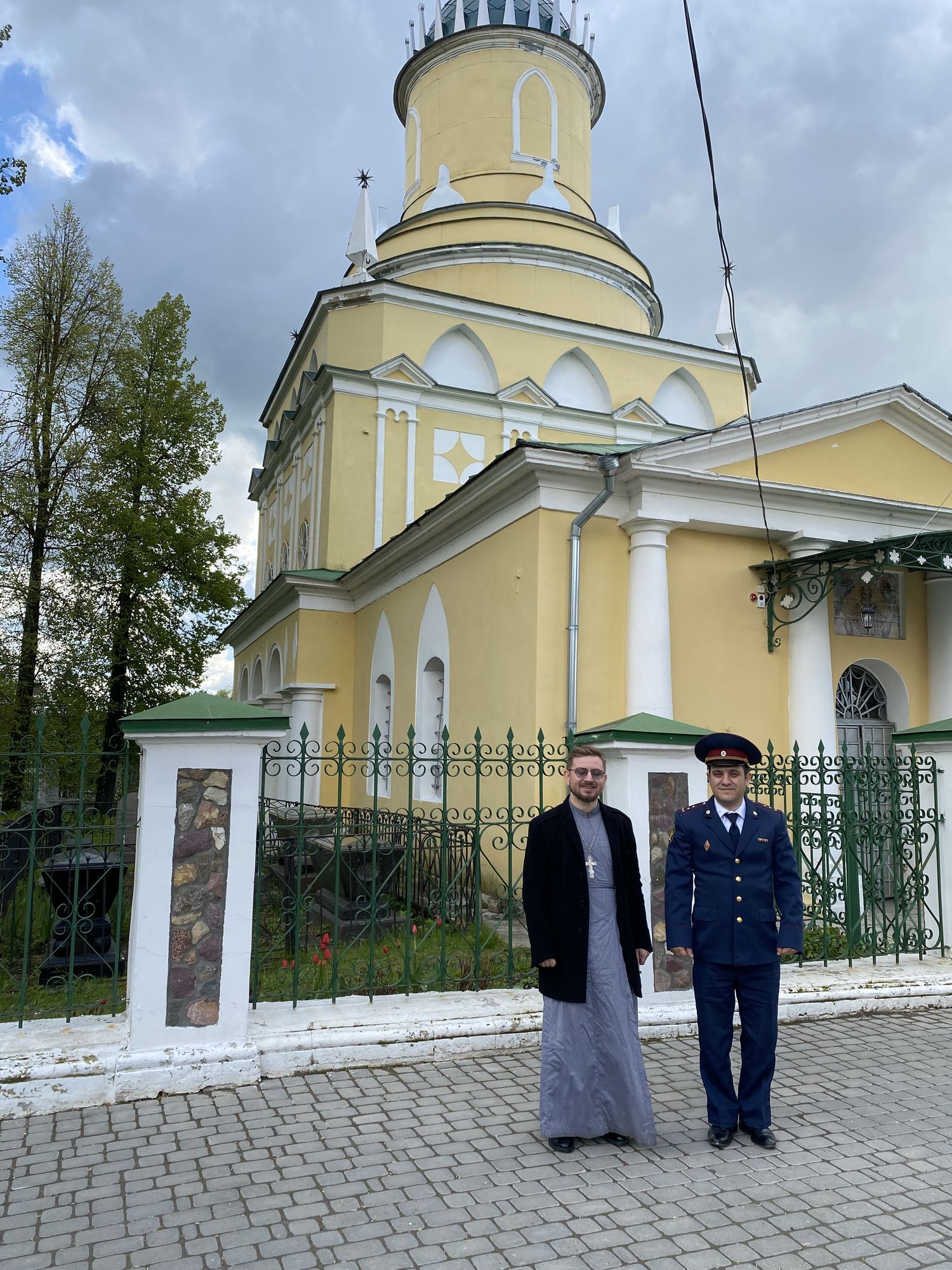 Возложение цветов к мемориалу воинской славы 08.05.2024