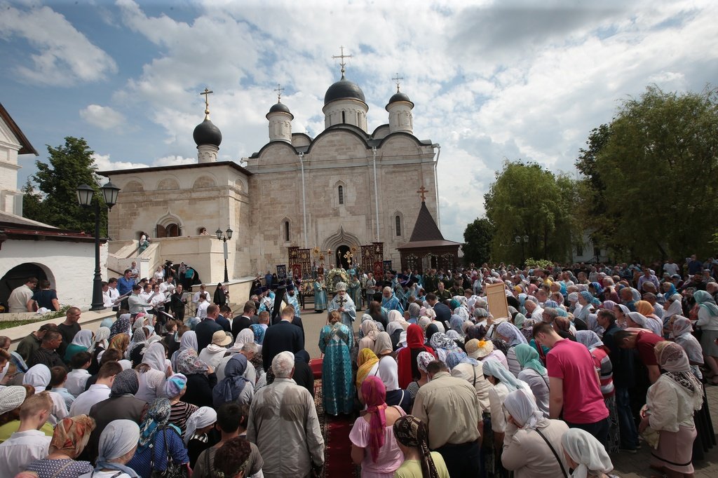 Мужской монастырь в Серпухове