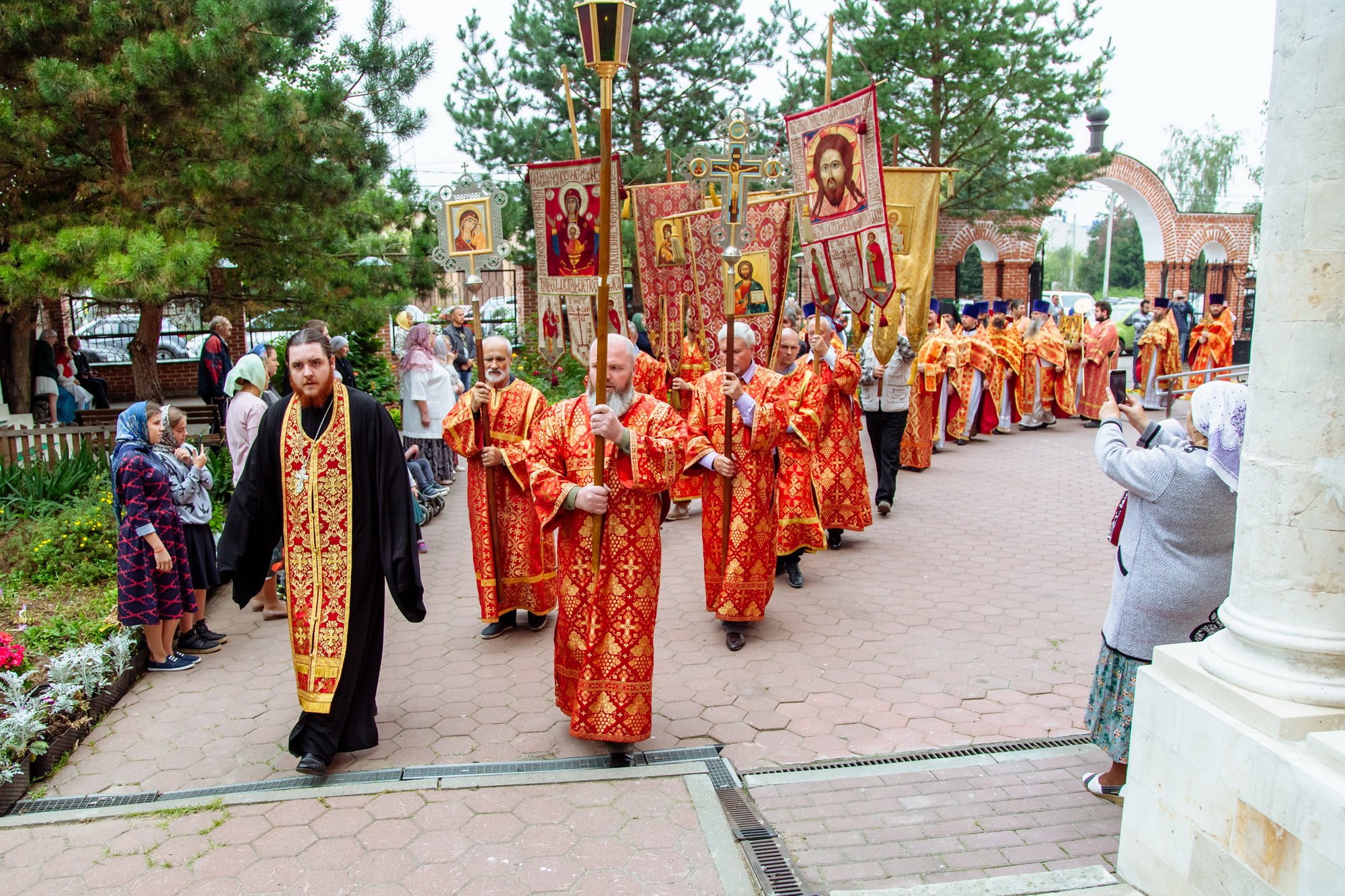 Город домодедово ям. Село ям Московская область. Флоро Лаврский храм ям.