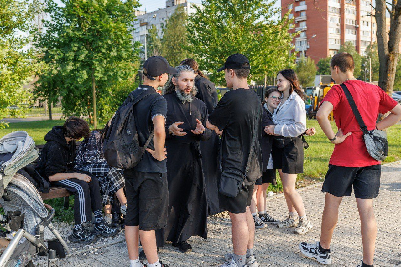 Летние миссионерские беседы в Парке Победы города Орехово-Зуево 16.06.2024