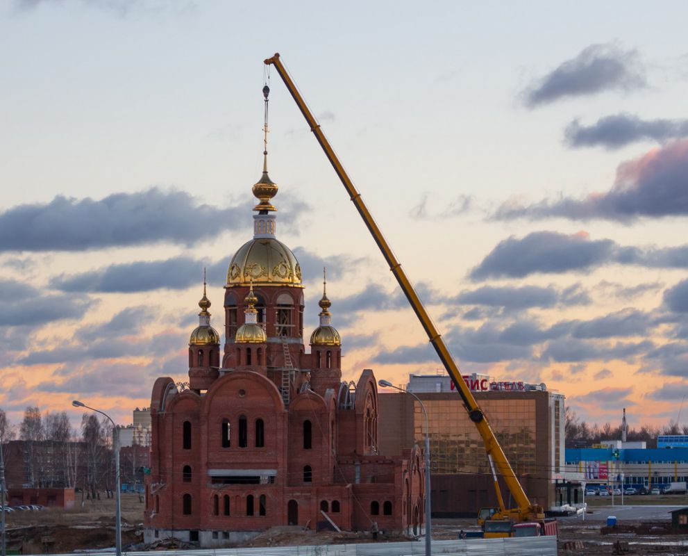 Строится женский храм