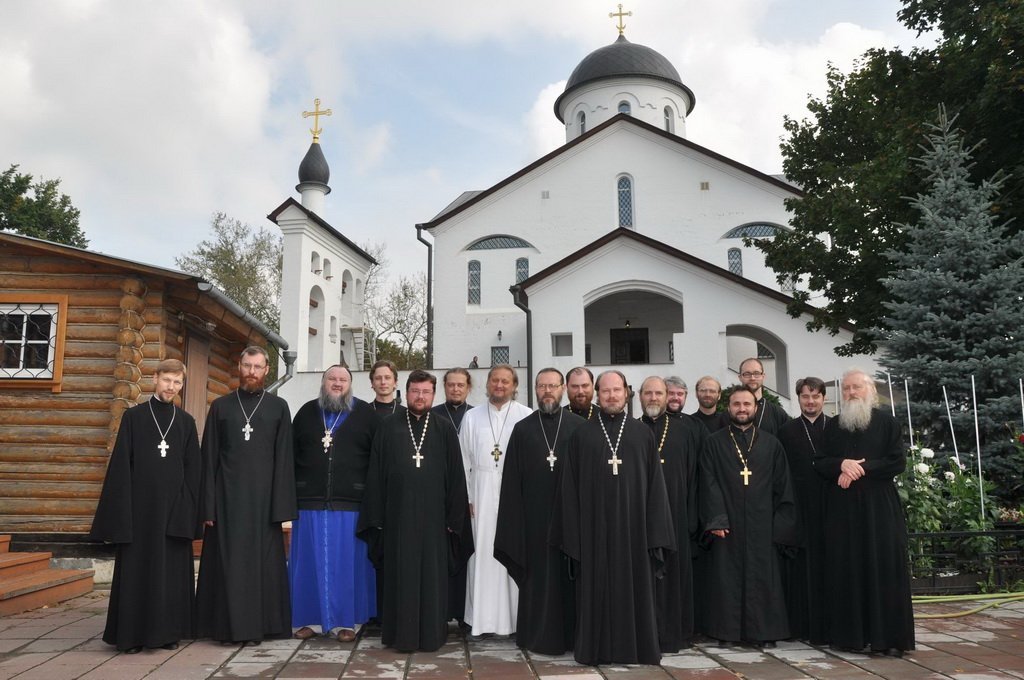 Храм в Долгопрудном на Лихачевском