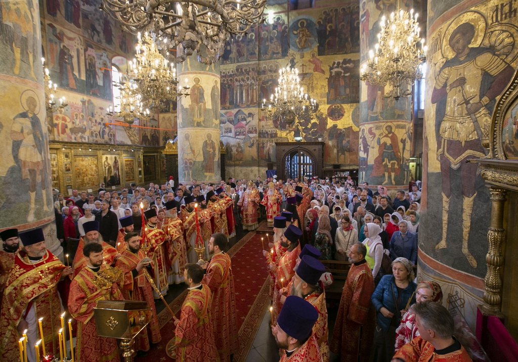 Успенский собор Кремля службы