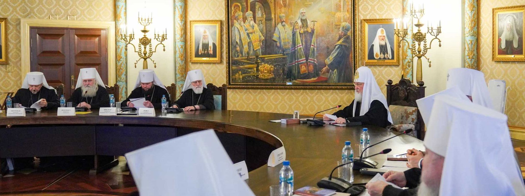 Святейший Патриарх Кирилл возглавил работу Высшего Церковного Совета