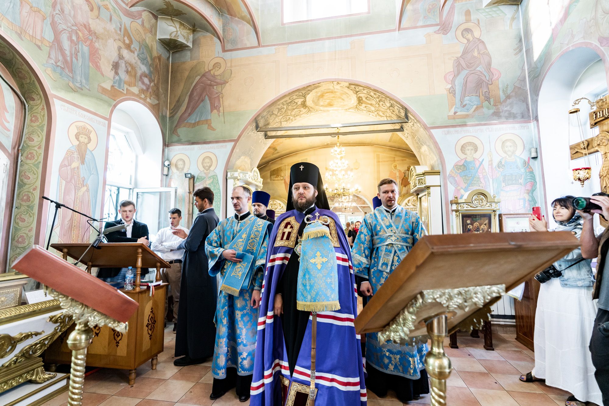 Сокол Магаданская область храм Всецарица