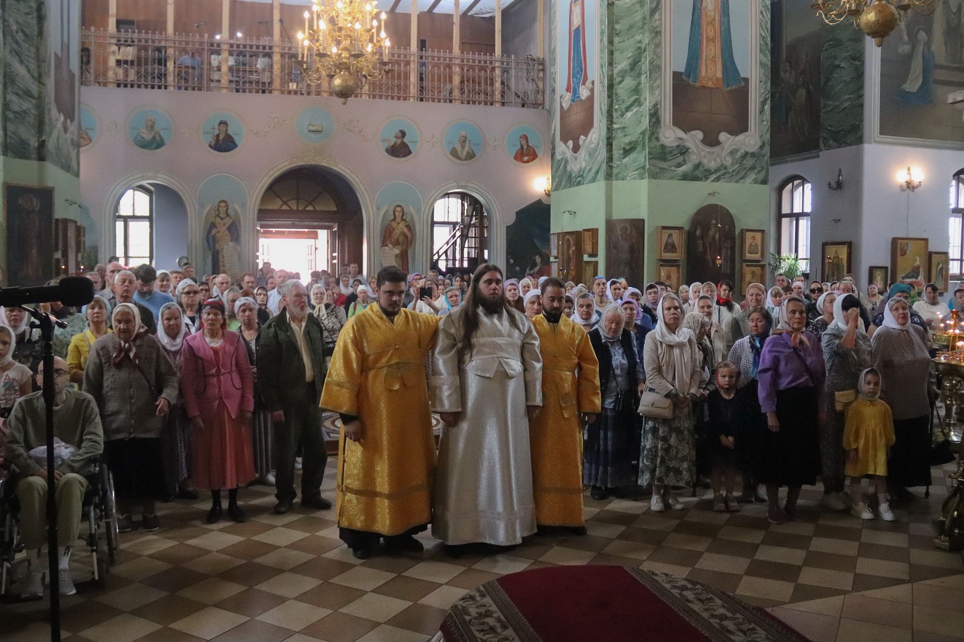 Расписание богослужений гуслицкий спасо преображенский