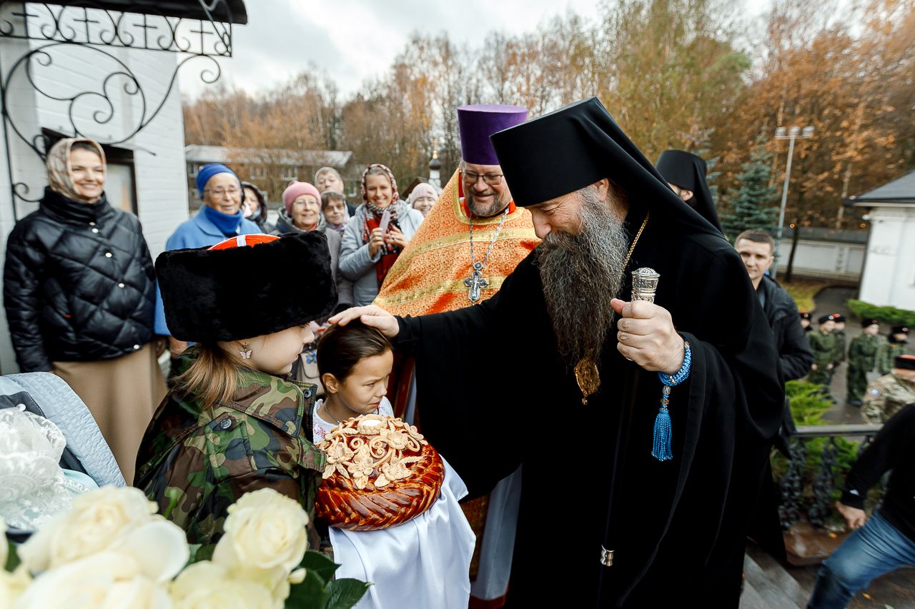 Храм Святого мученика Уара Тихоновка