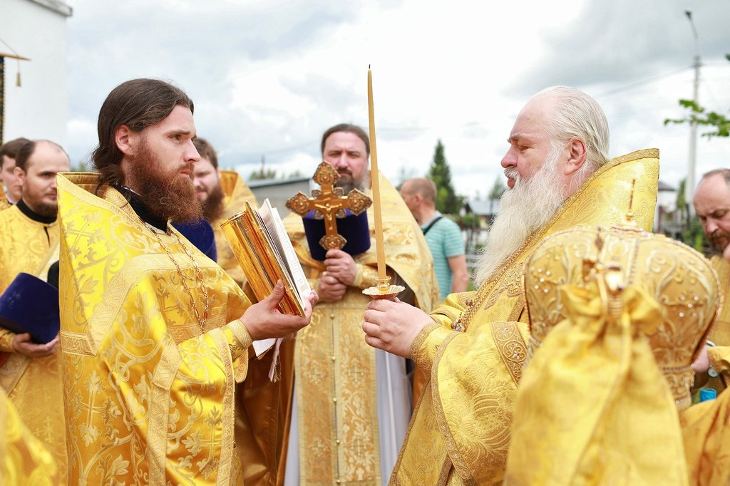 Новосергиево храм