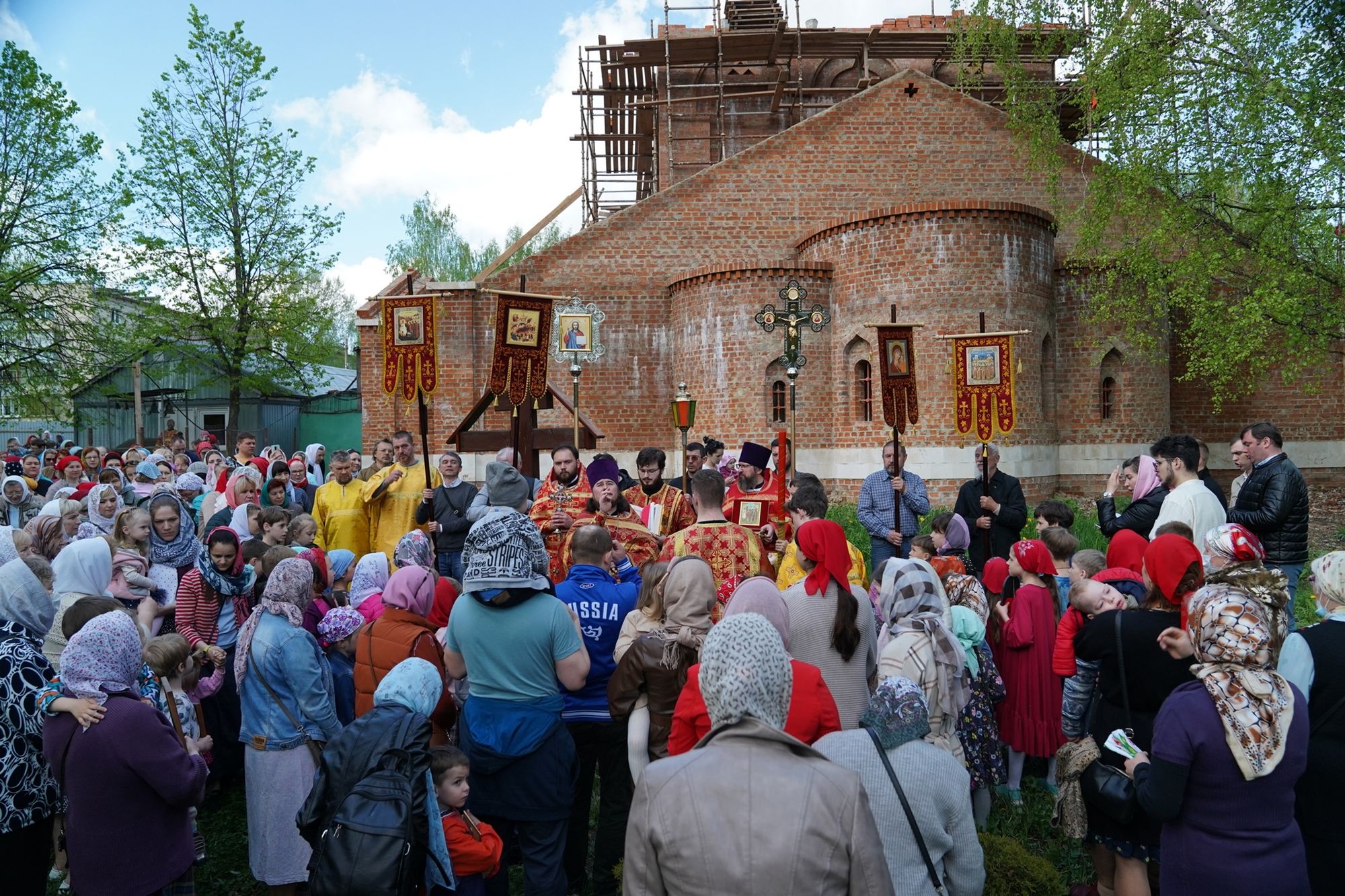 храм жен мироносиц в истре