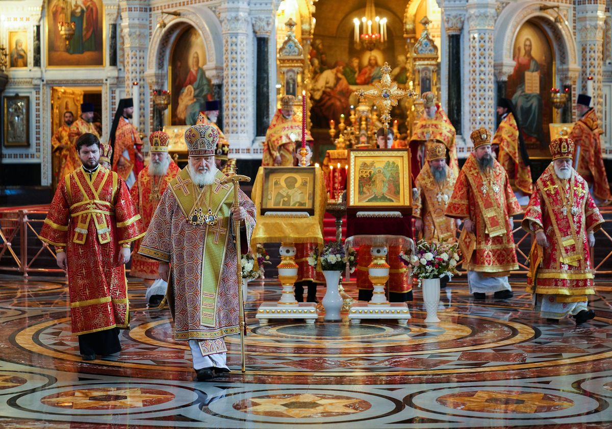 литургия в храме христа спасителя сегодня