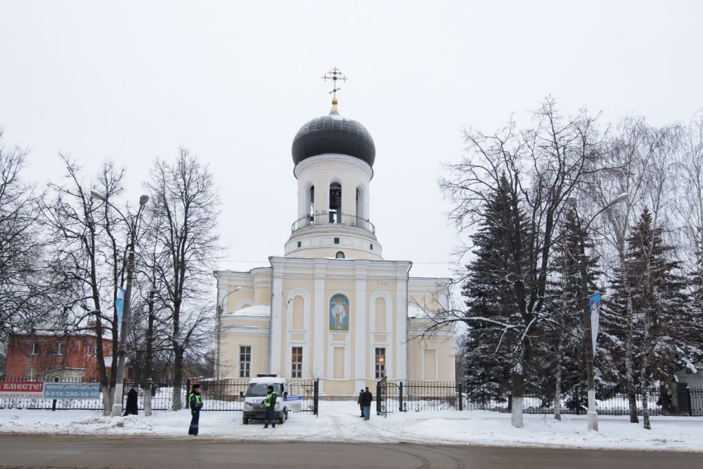 Расписание никольского храма наро фоминск. Храм в Наро-Фоминске. Наро Фоминск собор. Никольский собор г. Наро-Фоминска. Николаевская Церковь Наро-Фоминск.