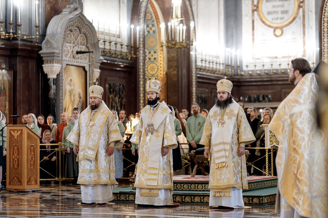 Храм Христа Спасителя Патриарший трон