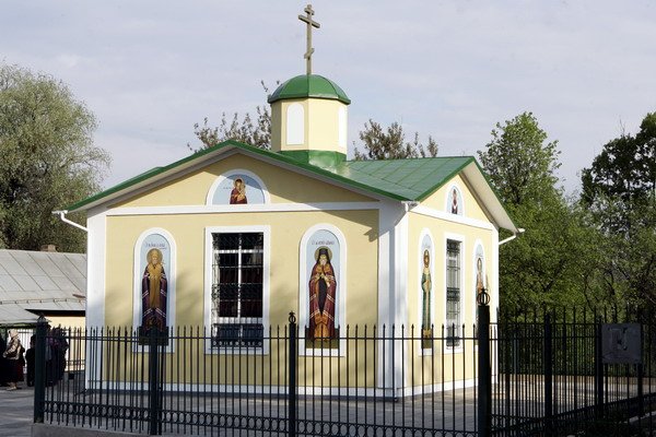 Церковь перхушково расписание. Церковь Покрова Пресвятой Богородицы (Акулово). Храм Покрова в Перхушково. Церковь Акулово Одинцовский район. Церковь Покрова Пресвятой Богородицы Перхушково.