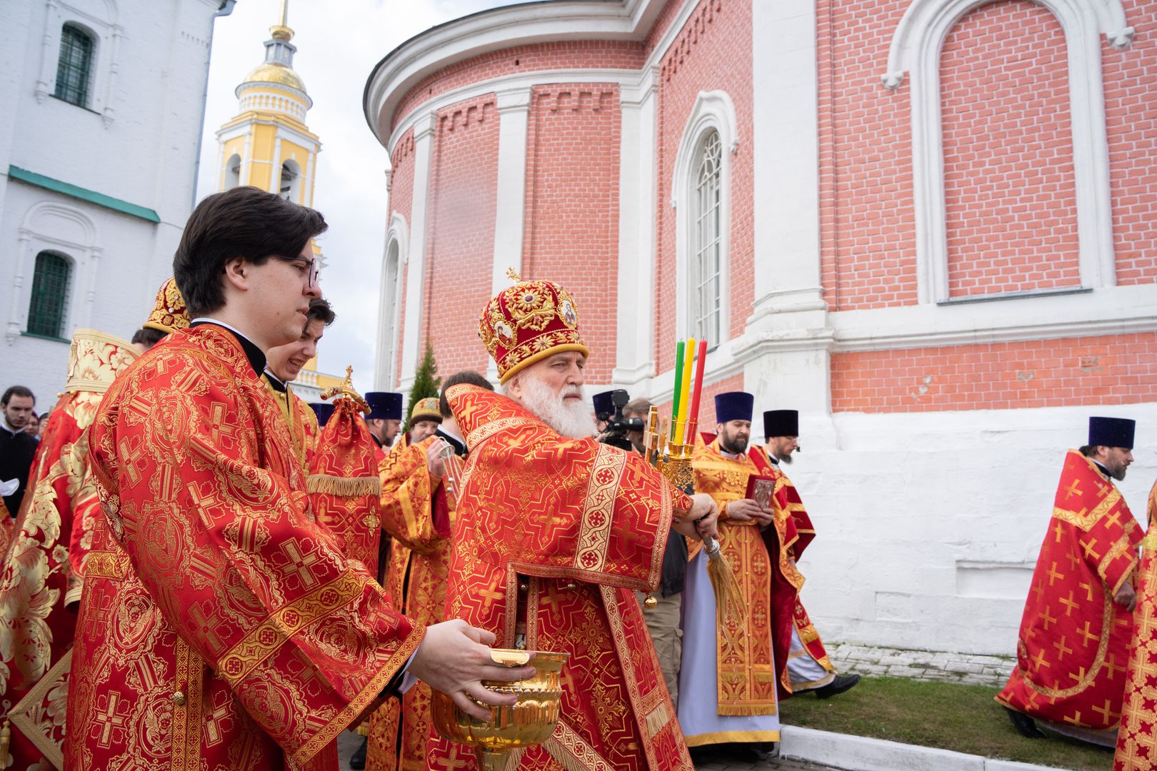 тихвинский храм в коломне