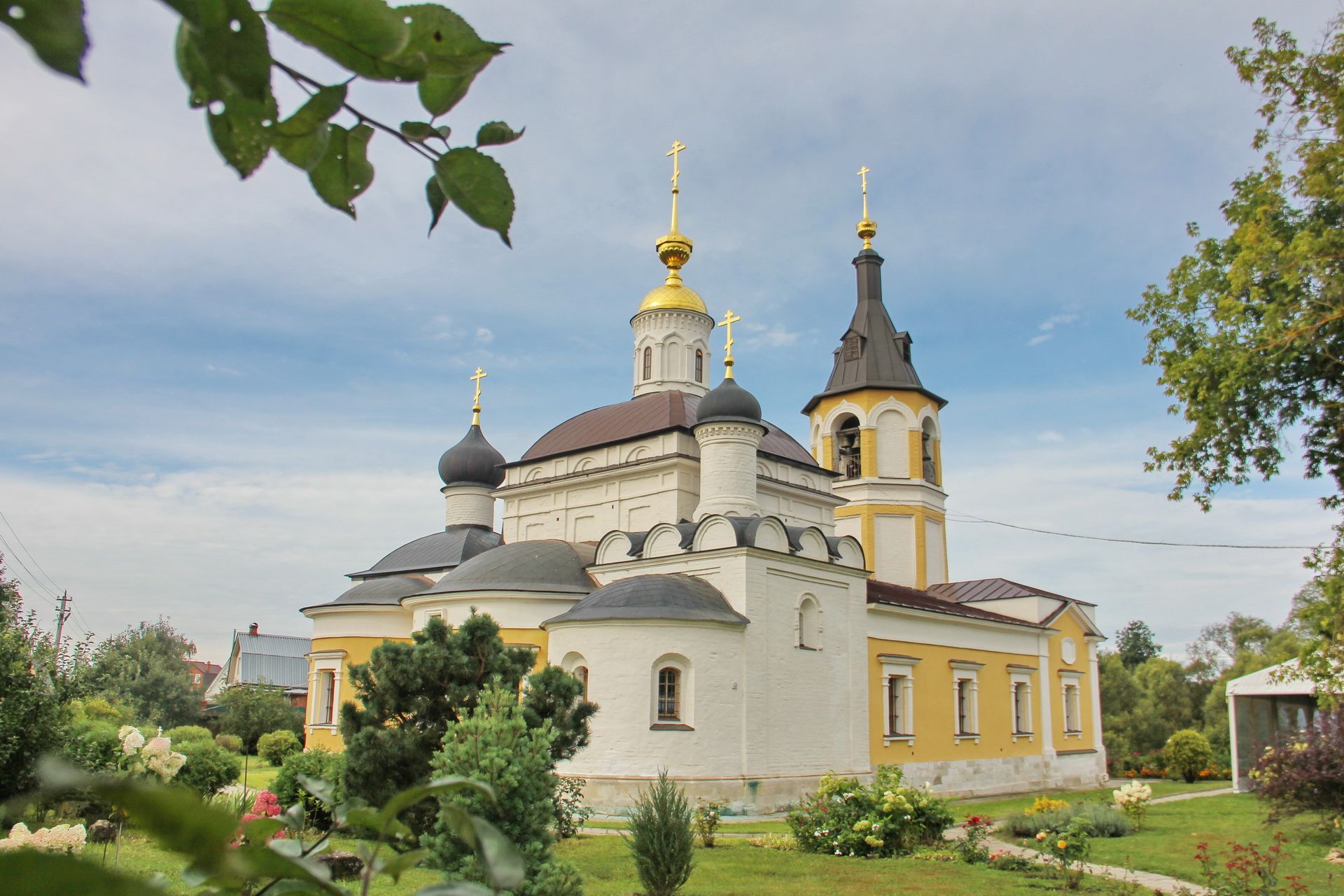 Покровский храм пустынь