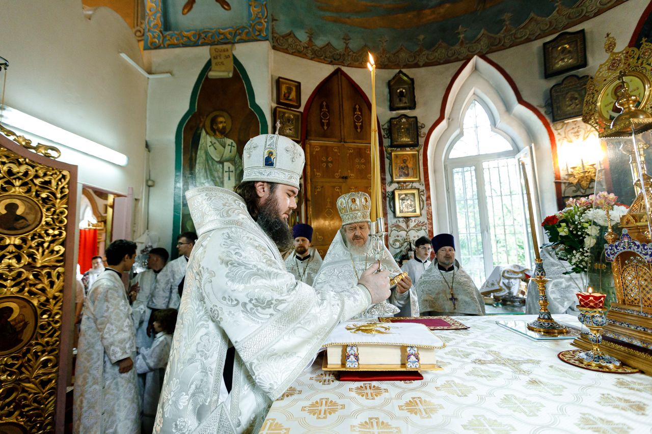 Храм Смоленской Божьей матери Ивантеевка